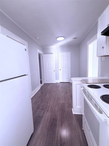 1405 N 11th Street, Waco, TX 76707