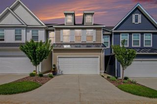 4819 Stonewood River Avenue, Wyoming, MI 49418