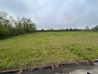 7555 Coral Creek Street, Beaumont, TX 77707