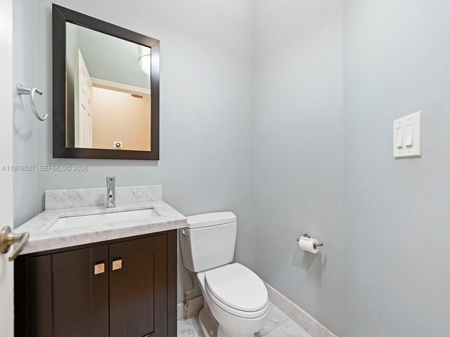 1104 NW 139th Avenue, Pembroke Pines, FL 33028