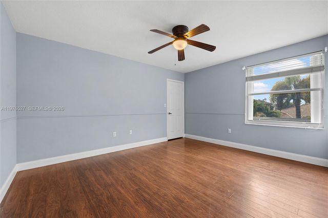 1104 NW 139th Avenue, Pembroke Pines, FL 33028