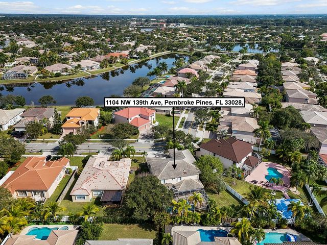 1104 NW 139th Avenue, Pembroke Pines, FL 33028