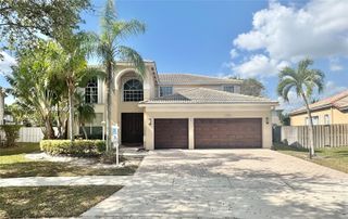 1104 NW 139th Avenue, Pembroke Pines, FL 33028
