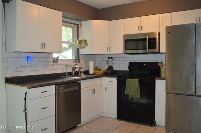 3717 Wednesday Way, Louisville, KY 40219