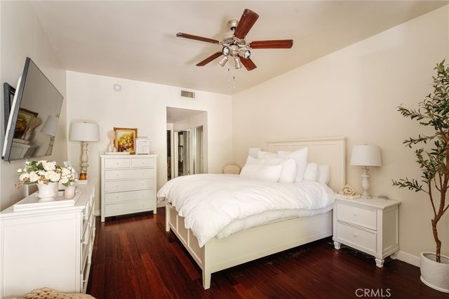 2332 Fox Hills 103, Los Angeles, CA 90064