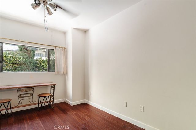 2332 Fox Hills 103, Los Angeles, CA 90064