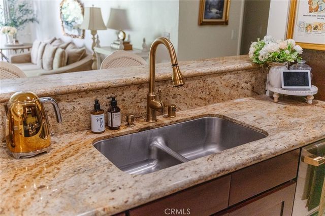 2332 Fox Hills 103, Los Angeles, CA 90064