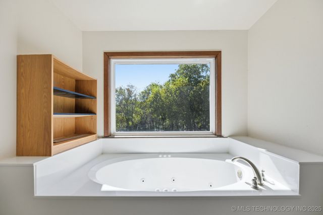 15232 E 495 Road, Claremore, OK 74019