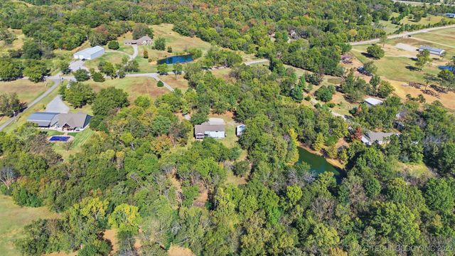 15232 E 495 Road, Claremore, OK 74019