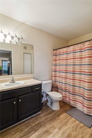 1000 VILLAGIO CIRCLE 105, Sarasota, FL 34237