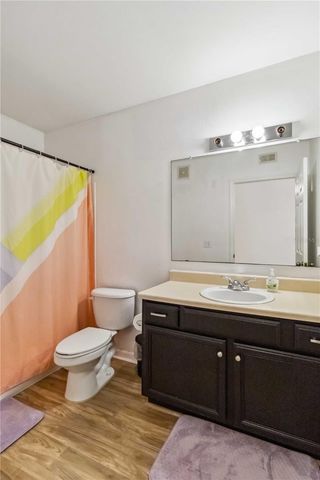 1000 VILLAGIO CIRCLE 105, Sarasota, FL 34237