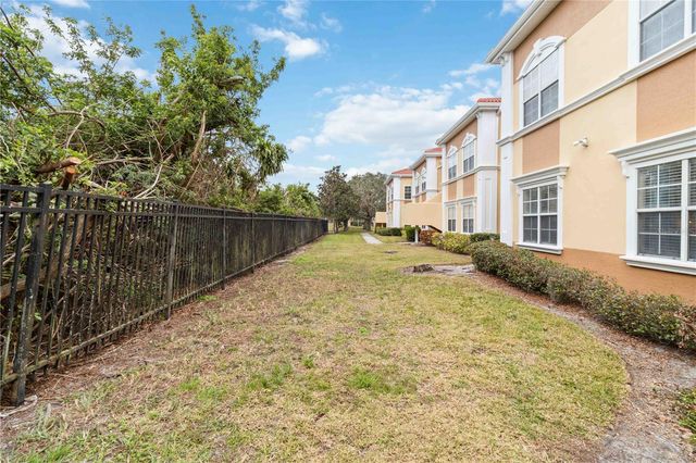 1000 VILLAGIO CIRCLE 105, Sarasota, FL 34237