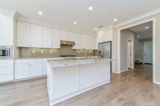 65 Island Coral, Irvine, CA 92620