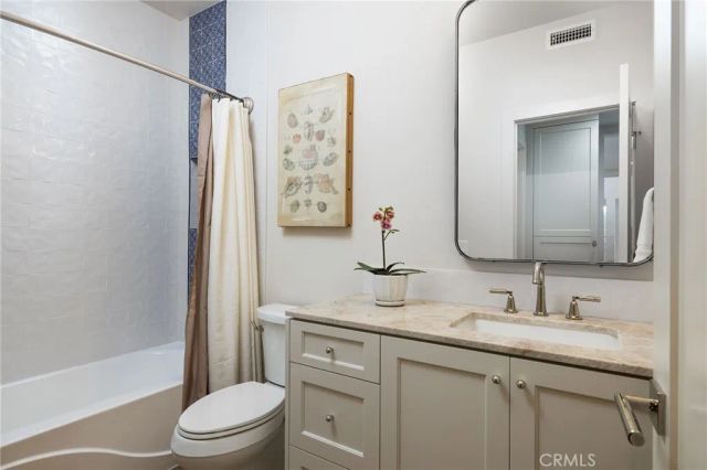 215 Lonetree, Irvine, CA 92603