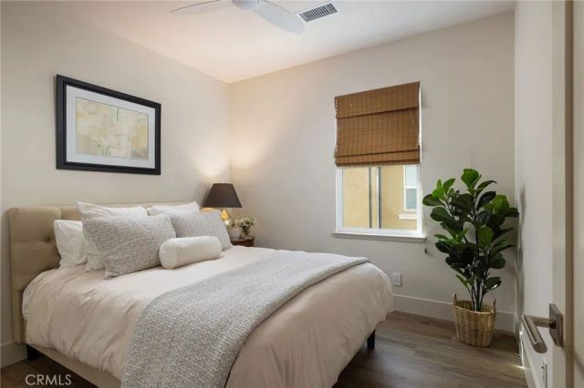 215 Lonetree, Irvine, CA 92603