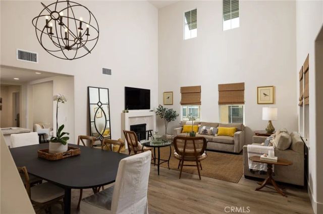 215 Lonetree, Irvine, CA 92603