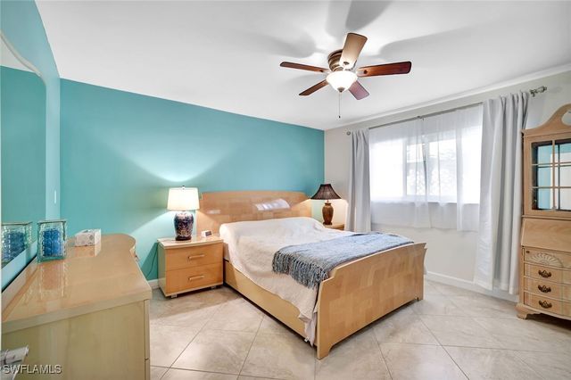 55 9th ST, Bonita Springs, FL 34134