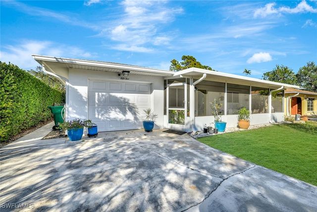 55 9th ST, Bonita Springs, FL 34134