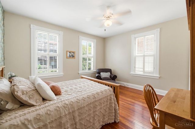 1021 St Gregory Street, Cincinnati, OH 45202