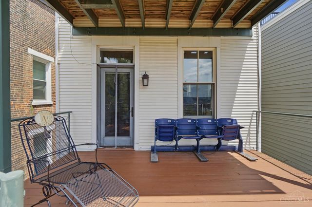 1021 St Gregory Street, Cincinnati, OH 45202