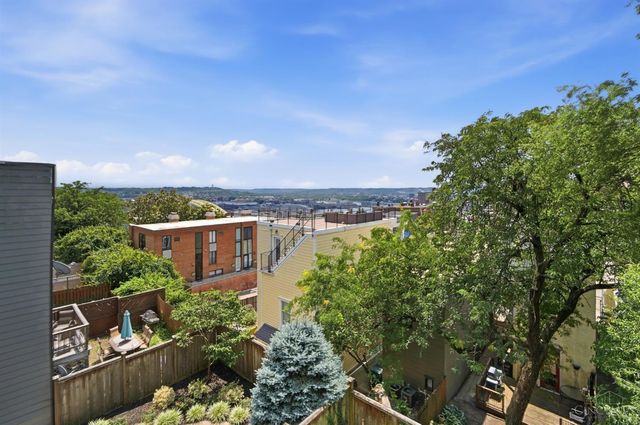 1021 St Gregory Street, Cincinnati, OH 45202