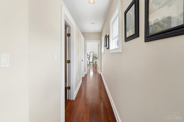1021 St Gregory Street, Cincinnati, OH 45202