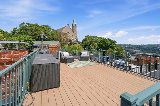 1021 St Gregory Street, Cincinnati, OH 45202