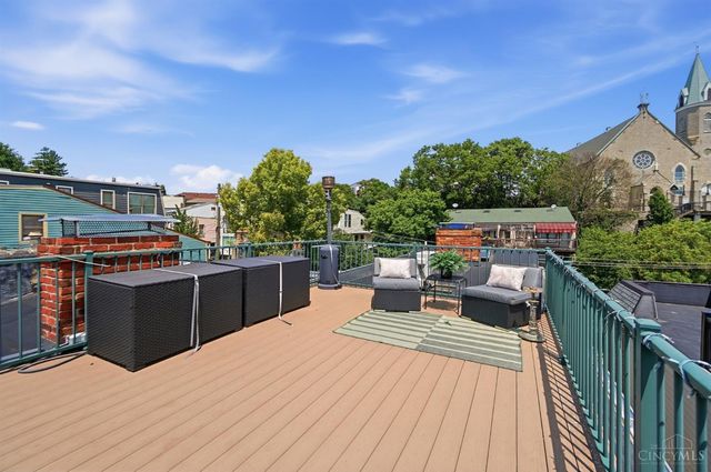 1021 St Gregory Street, Cincinnati, OH 45202