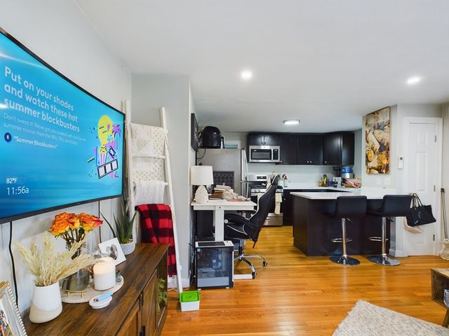 3 Sagamore 1R, Quincy, MA 02171