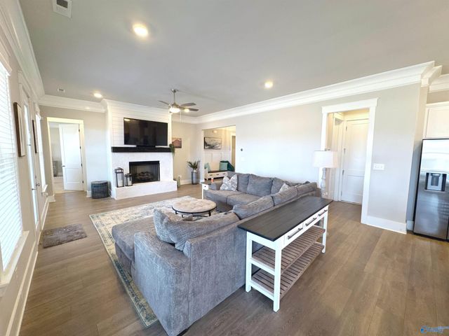 401 Peach Orchard Lane, Madison, AL 35757