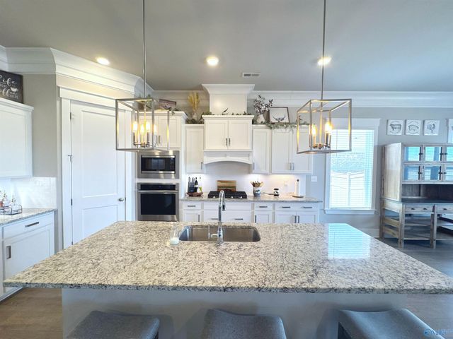 401 Peach Orchard Lane, Madison, AL 35757