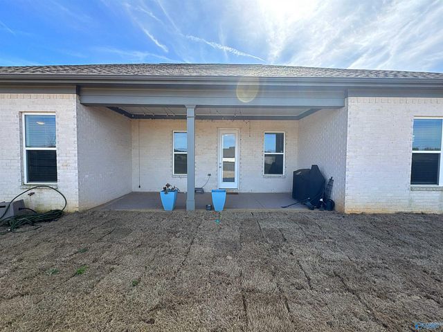 401 Peach Orchard Lane, Madison, AL 35757