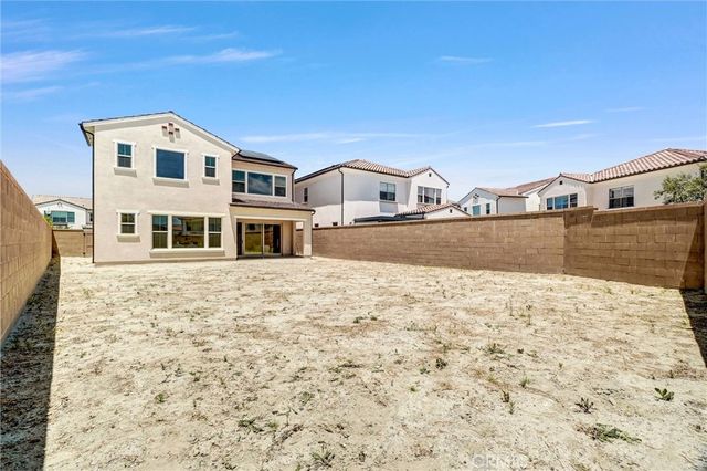 204 Alora, Irvine, CA 92618