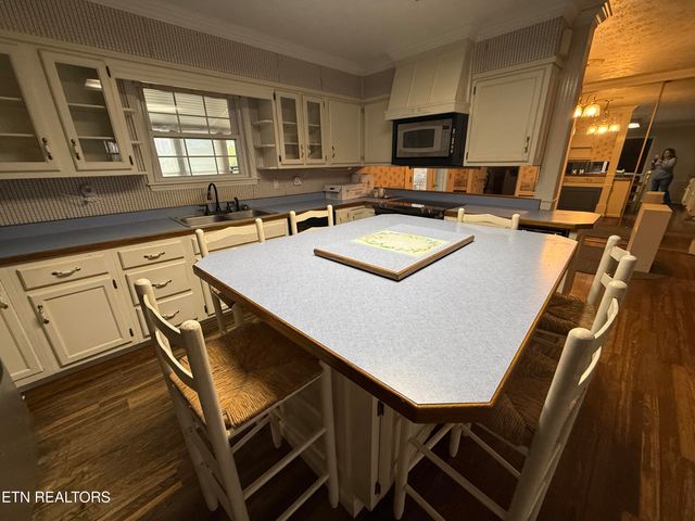 714 Joiner Hollow Rd, Rockwood, TN 37854