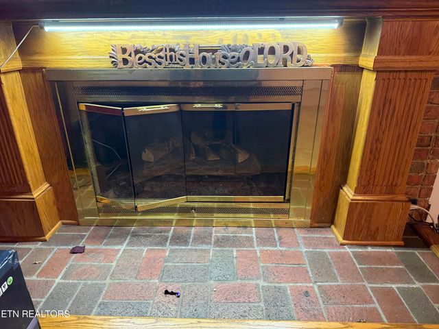 714 Joiner Hollow Rd, Rockwood, TN 37854