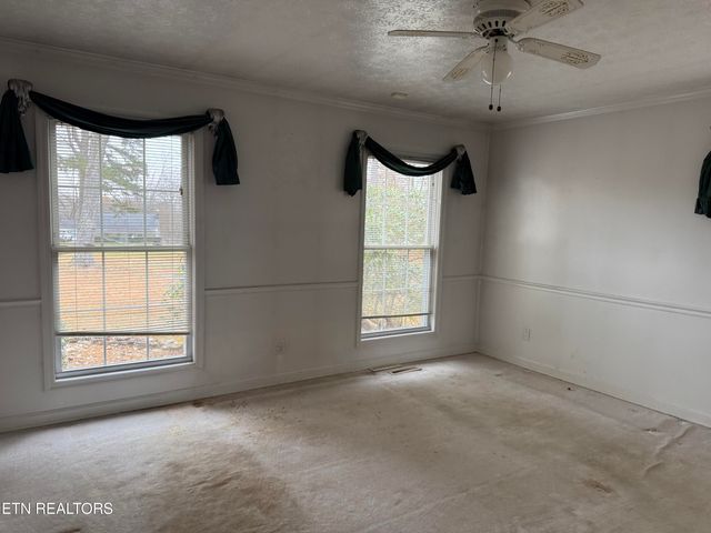 714 Joiner Hollow Rd, Rockwood, TN 37854