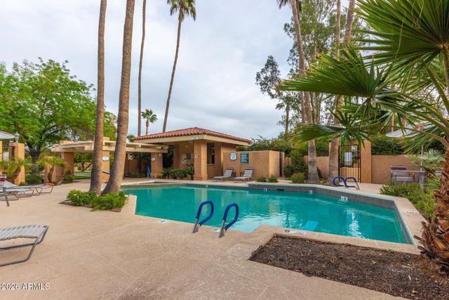 1010 E BECKER Lane, Phoenix, AZ 85020