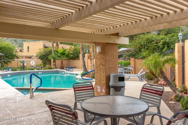 1010 E BECKER Lane, Phoenix, AZ 85020