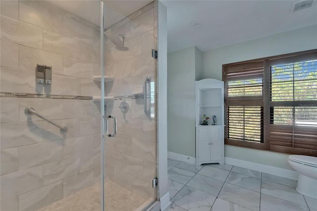 9118 BRUNSWICK LANE, Tampa, FL 33615