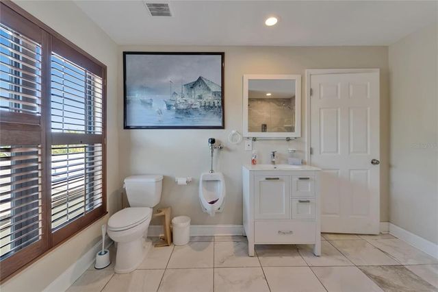 9118 BRUNSWICK LANE, Tampa, FL 33615