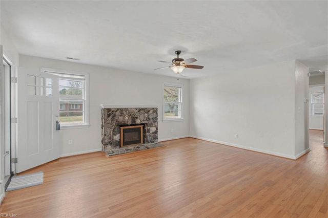 5168 Langston RD, Virginia Beach, VA 23464