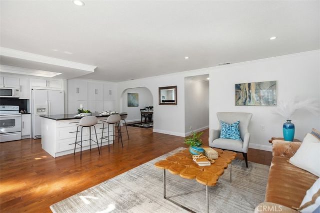 2005 Via Mariposa W B, Laguna Woods, CA 92637