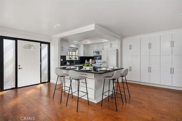 2005 Via Mariposa W B, Laguna Woods, CA 92637