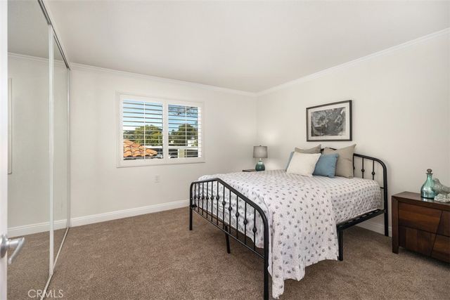 2005 Via Mariposa W B, Laguna Woods, CA 92637