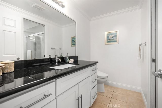 2005 Via Mariposa W B, Laguna Woods, CA 92637