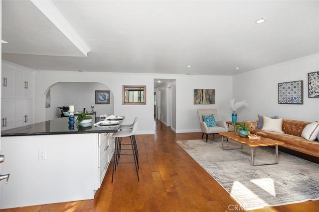 2005 Via Mariposa W B, Laguna Woods, CA 92637