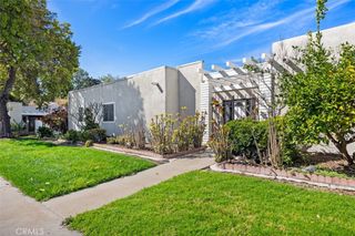 2005 Via Mariposa W B, Laguna Woods, CA 92637