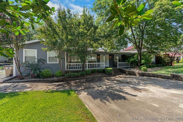 429 N Sandpoint Road, Mead, OK 73449