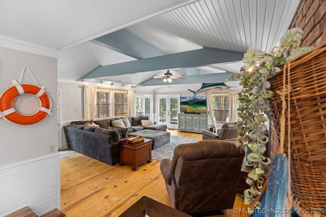 429 N Sandpoint Road, Mead, OK 73449