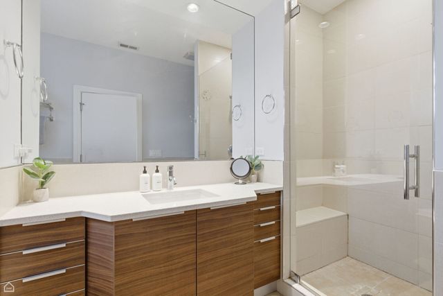 2818 W Chicago Avenue 3, Chicago, IL 60622